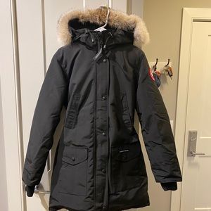 Canada Goose Black Trillium Jacket - Women’s M